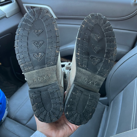 Women’s Roxy boots - Picture 4 of 4